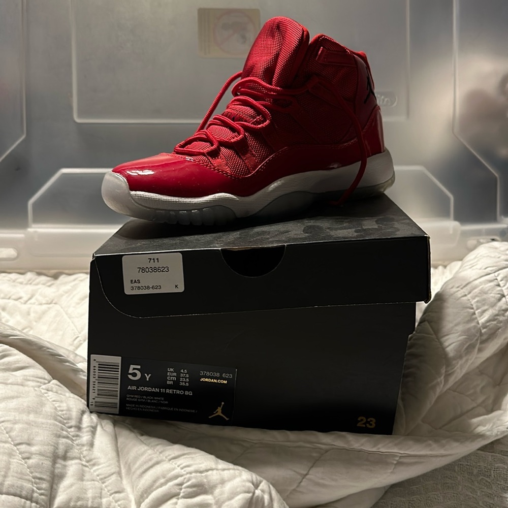 Retro 11 Gym Red